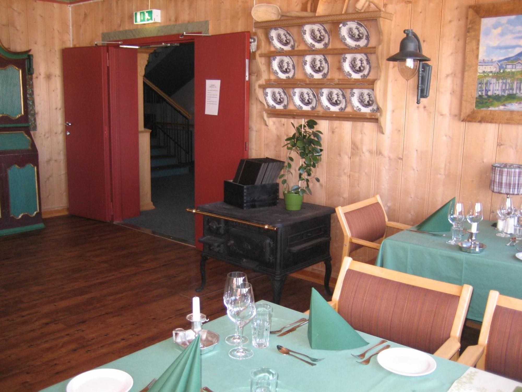 Hovringen Fjellstue Hotel Exterior photo