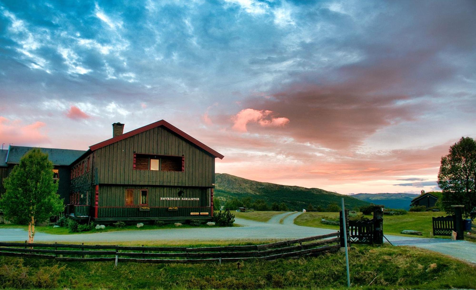 Hovringen Fjellstue Hotel Exterior photo
